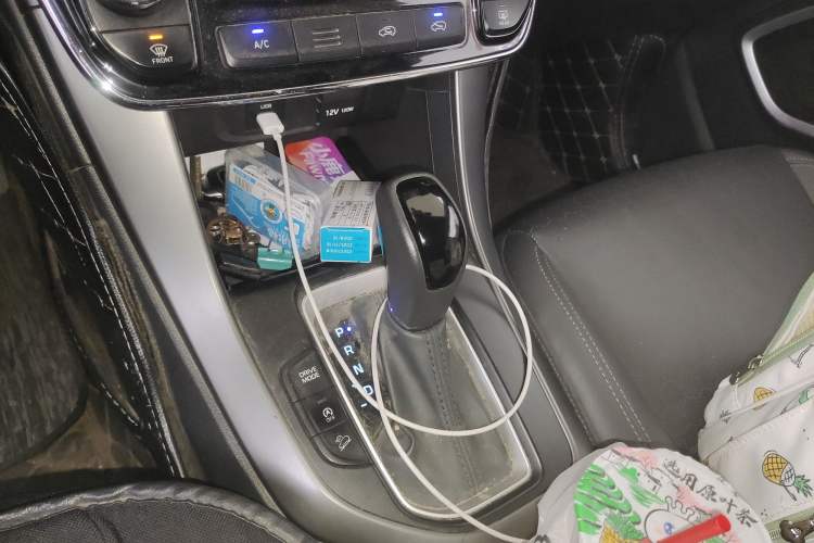 Used Hyundai ix35 2018 2.0L Automatic 2WD Zhiyong·Changxiang Edition Gear Lever