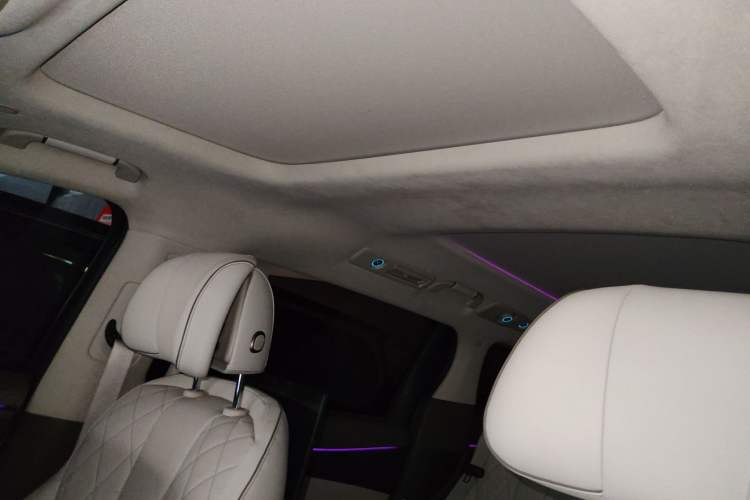 Used Denza D9 2022 DM-i 970 Four-Wheel Drive Flagship Model