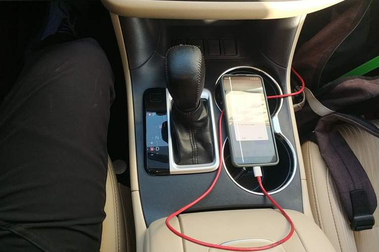 Used Toyota Highlander 2018 2.0T Two-Wheel Drive Elite Edition 5 Seats Emission Standard China V
