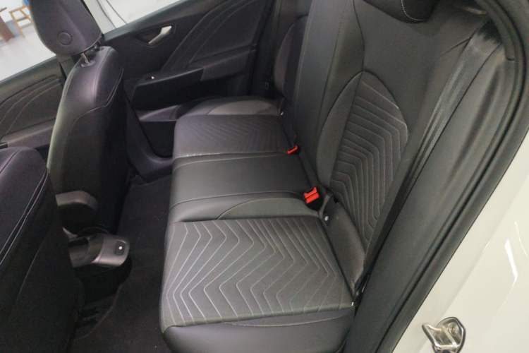 Used Volkswagen ID.3 2025 Smart Version Pure & Intelligent Enjoyment Edition Left Rear Seat