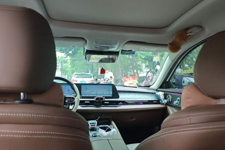 Used Chery Arrizo 8 2023 High-Energy Edition 2.0T DCT Luxury
