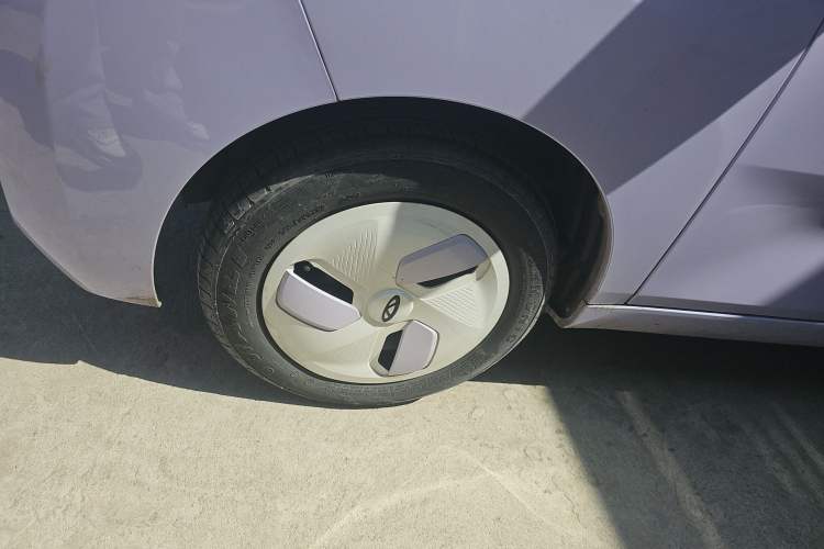 Used Chery QQ Ice Cream 2022 170km Sundae Phosphate Lithium-Ion Left Front Wheel Hub