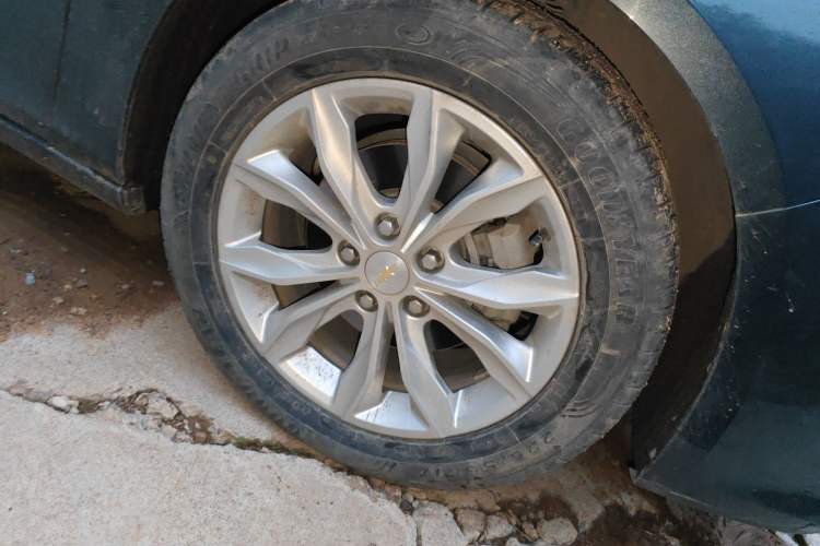 Used Chevrolet Malibu XL 2022 535T Automatic RuiLian Edition Right Front Wheel Hub