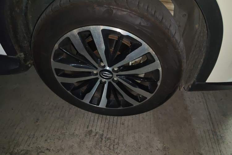 Used GAC Trumpchi GS4 New Energy 2019 1.5L PHEV Smart Enjoyment Version Right Front Wheel Hub