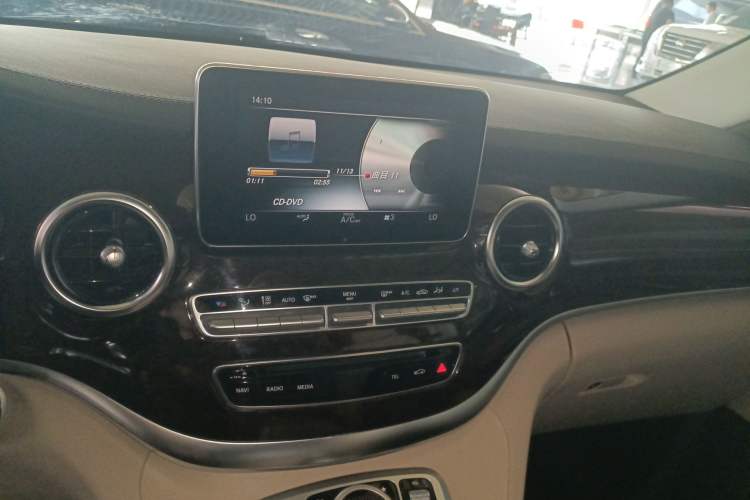 Used Mercedes-Benz V-Class 2018 V 260 L Prestige Extended Version China V