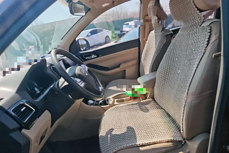 Used Baojun 730 2014 1.5L manual Comfort ESP version 7 seats