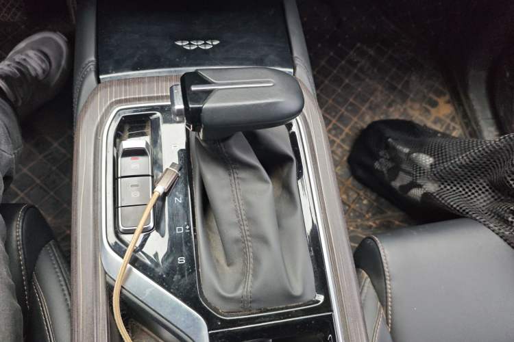 Used Wuling Jiachen 2022 1.5T CVT Smart Luxury Version