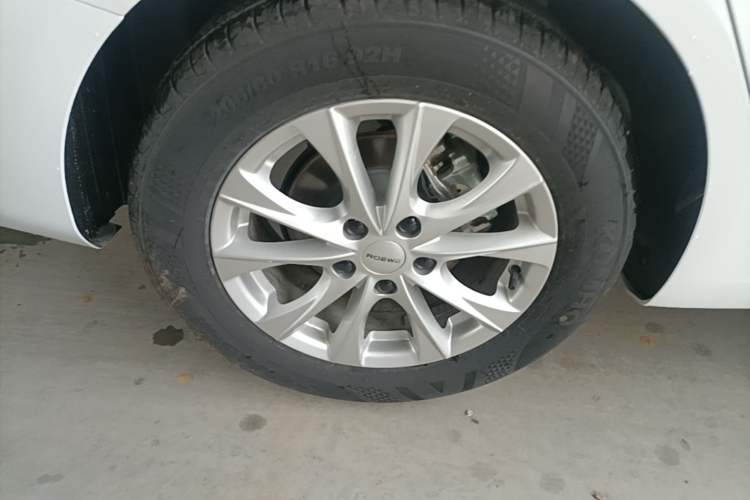Used Roewe i5 2023 1.5L CVT Luxury Edition