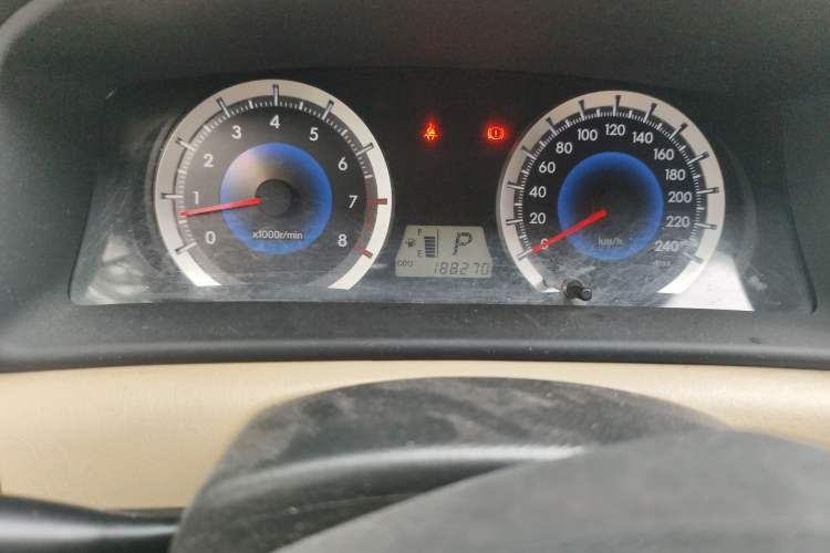 Used Toyota Corolla EX 2013 1.6L Automatic Luxury Edition Odometer Close Up