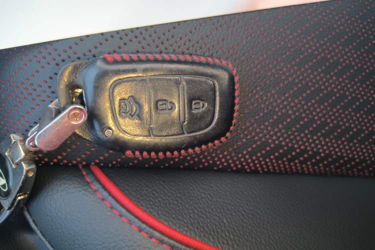 Used Hyundai ix25 2017 1.4T Automatic Smart Version