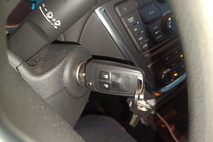 Used Buick Encore 2014 1.4T Automatic Two-Wheel Drive Urban Elite Model