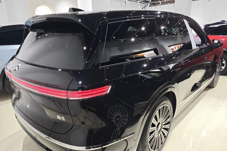 Used Nio ES8 2026 Model 6-seat Executive Luxury Edition Rear Right 45 Deg