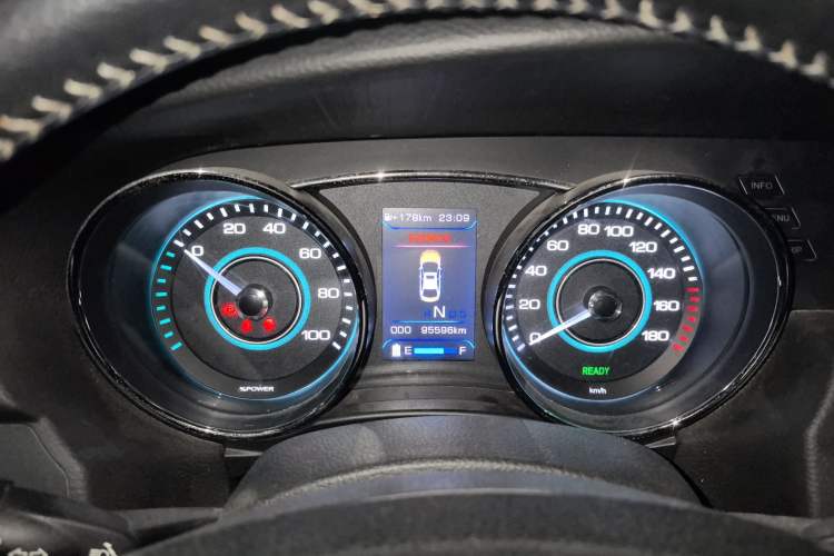 Used BAIC New Energy EU 2016 EU260 Enjoy Edition
