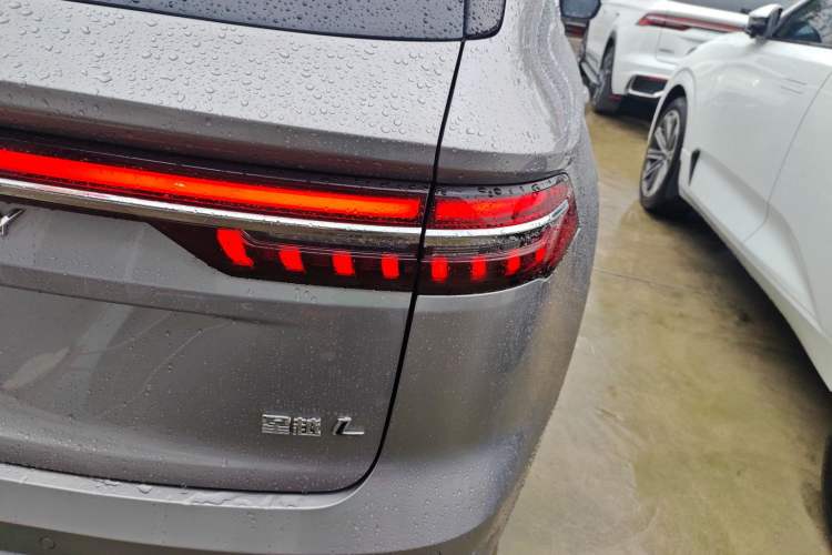 Used Geely Auto Monjaro L 2021 2.0TD DCT EVO Two-Wheel Drive Prestige Version Exterior 3