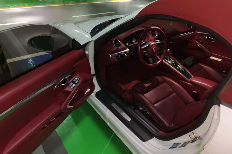 Used Porsche 718 2018 Boxster 2.0T