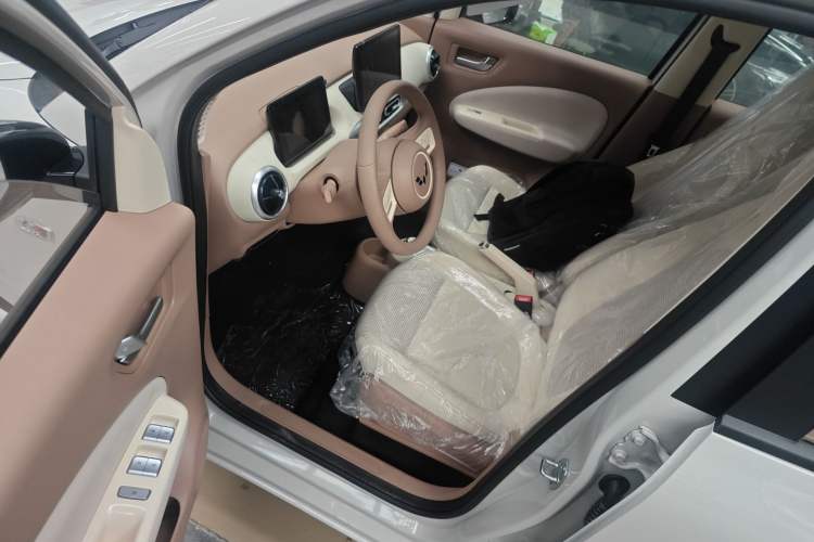 Used Wuling Hongguang MINIEV 2025 Four-Door Version Advanced Edition