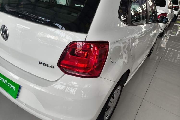 Used Volkswagen Polo 2016 1.4L Automatic Trendy Model Right Rear Taillight