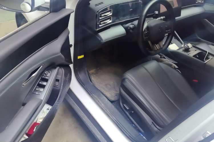 Used BYD Qin L 2024 DM-i 120KM Leading Model