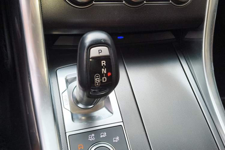 Used Land Rover Range Sport 2016 3.0 SC V6 HSE DYNAMIC Gear Lever