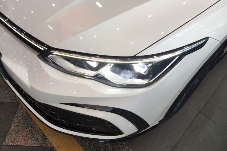 Used Volkswagen Golf 2023 280TSI DSG R-Line Lite Left Front Headlight