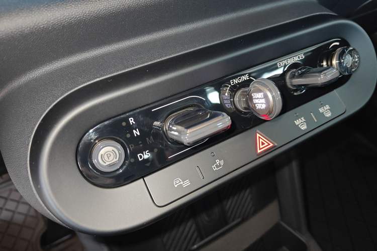 Used MINI JCW 2025 JOHN COOPER WORKS
