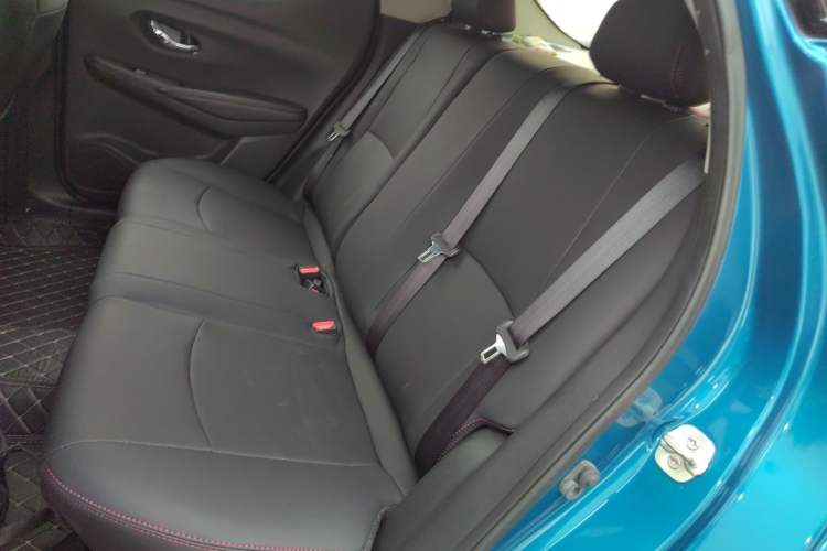 Used Nissan Lannia 2016 1.6L CVT Cool Edition Left Rear Seat