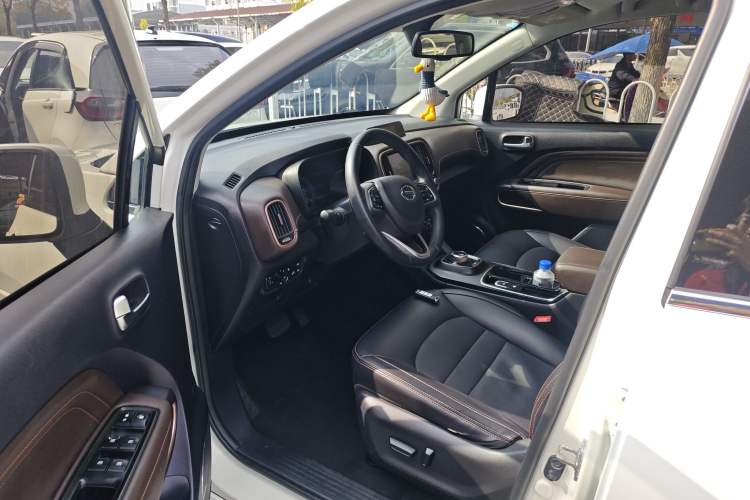 Used AION Trumpchi GE3 2018 530 Internet Premium Edition