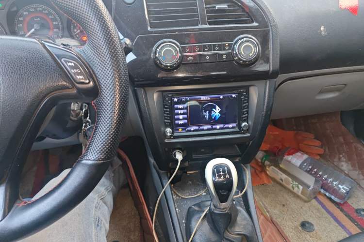 Used Soueast V3 Lingyue 2015 1.5L Manual Style Edition Audio And AC Panel