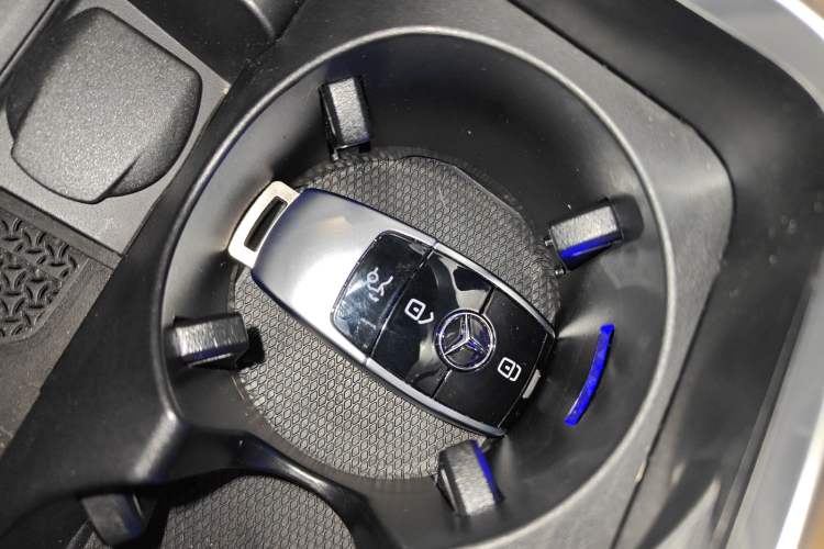 Used Mercedes-Benz E-Class 2023 Updated E 300 L Luxury Edition
