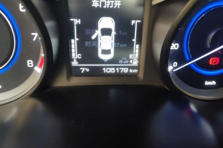 Used CHANGAN Eado 2018 High-Energy Edition 1.6L GDI Automatic Pioneer Model China V Standard Odometer Close Up