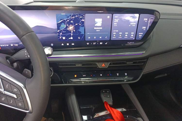 Used Buick Envision 2025 Encore Plus 28T Two-Wheel-Drive Platinum Edition