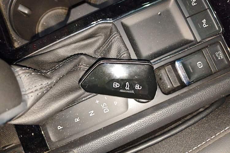 Used Volkswagen Teramont 2020 Revised Version 330TSI Two-Wheel Drive Luxury Edition
