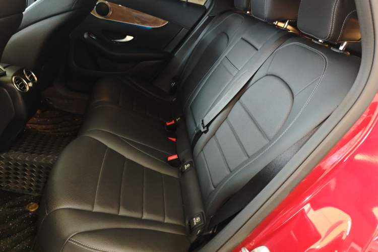 Used Mercedes-Benz GLC Coupe 2019 GLC 260 4MATIC Coupe SUV
