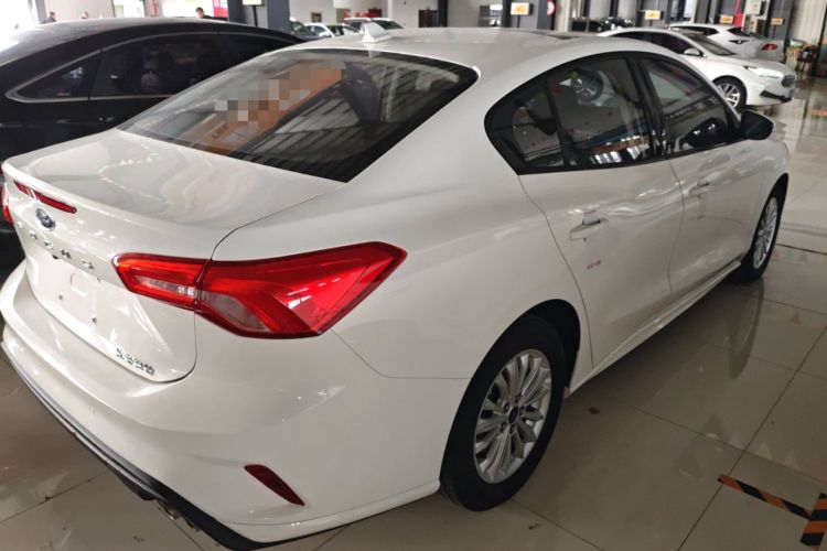 Used Ford Focus 2020 Sedan 1.5L Automatic Sharp Edition