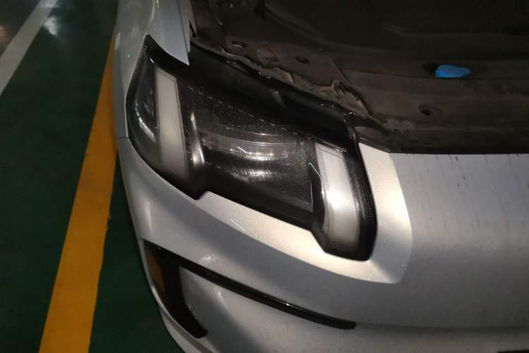 Used AION V 2024 Aion Tyrannosaurus 650 Smart Premium Edition Right Front Headlight