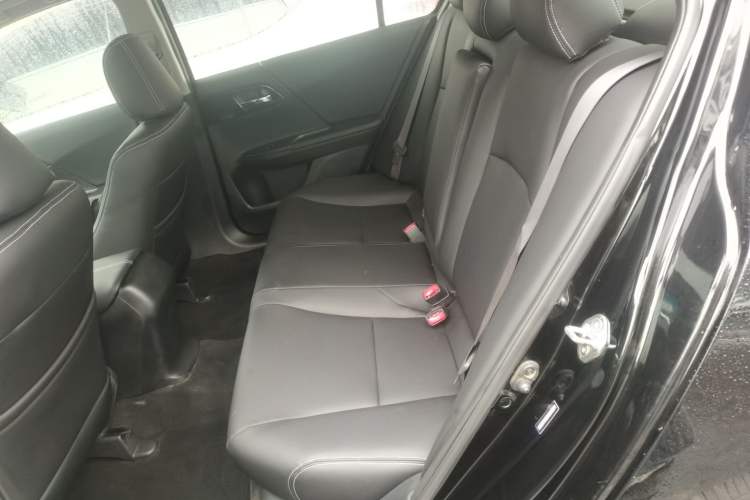 Used Honda Accord 2016 2.0L Comfort Edition
