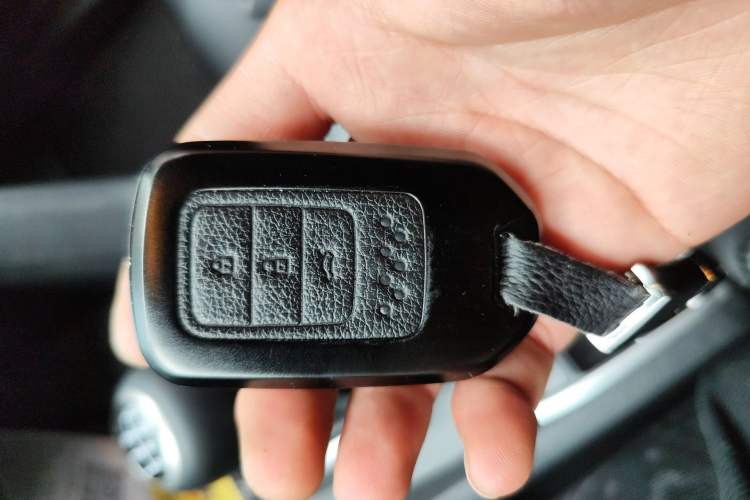 Used Honda Civic 2016 220TURBO Manual Luxury Edition Vehicle Key