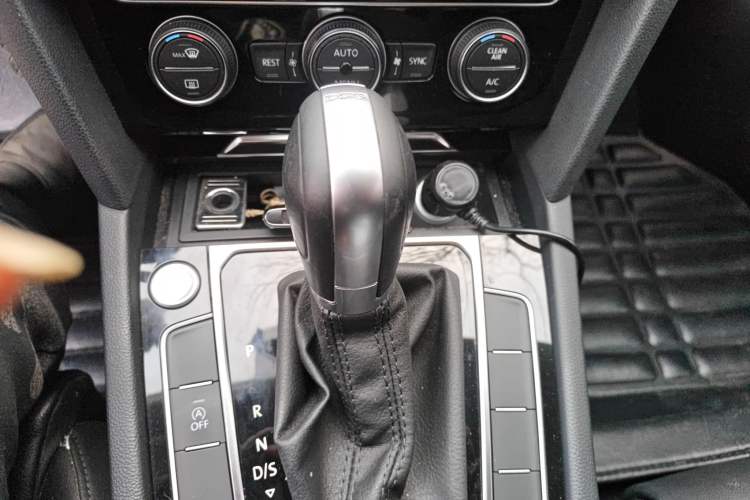 Used Volkswagen Magotan 2019 330TSI DSG Luxury Version China VI Standard