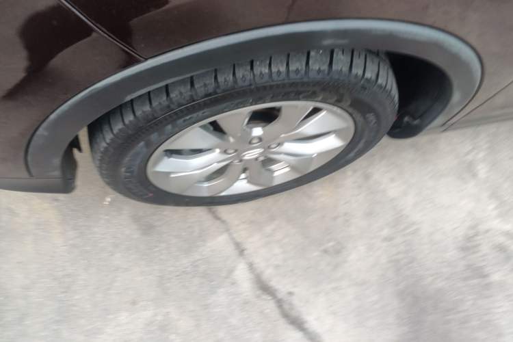 Used GAC Trumpchi GS3 2017 200T Automatic Elite Edition Exterior 4