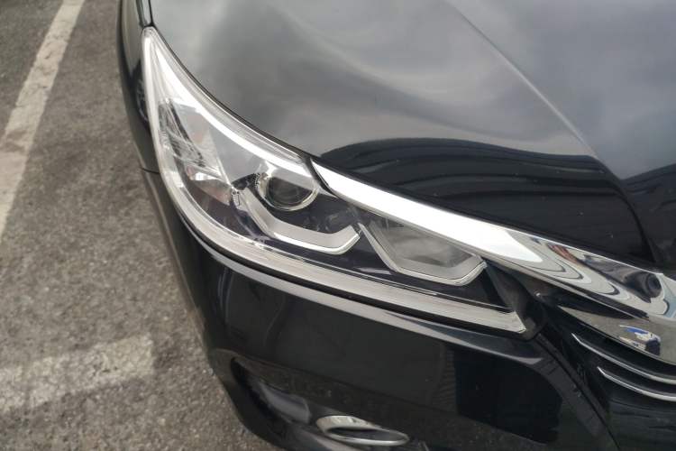 Used Honda Accord 2016 2.0L Comfort Edition
