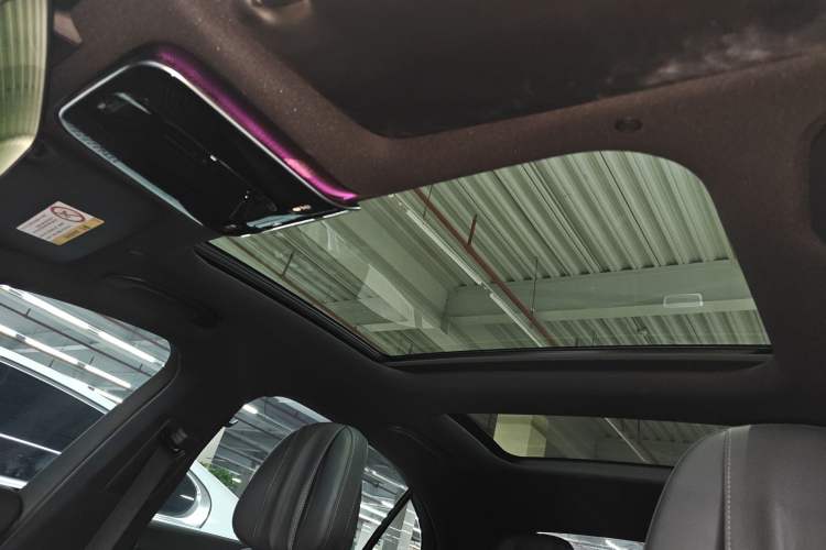 Used Mercedes-Benz C-Class 2023 Restyled C 260 L Sport Edition Headliner