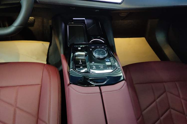 Used BMW 5 Series 2025 530Li Leading Model M Sport Package
