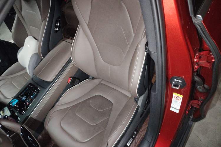 Used BYD Han 2022 DM-i 121KM Luxury Model