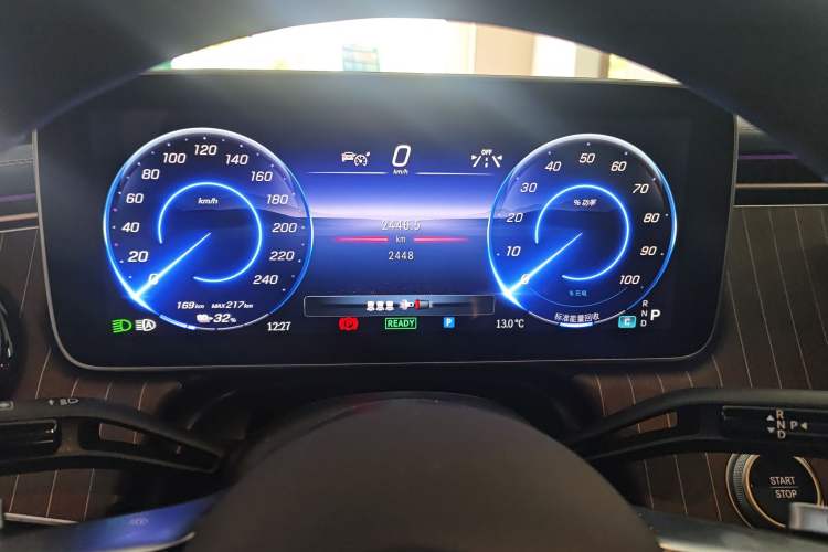 Used Mercedes-Benz EQE 2025 500 4MATIC Pioneer Edition