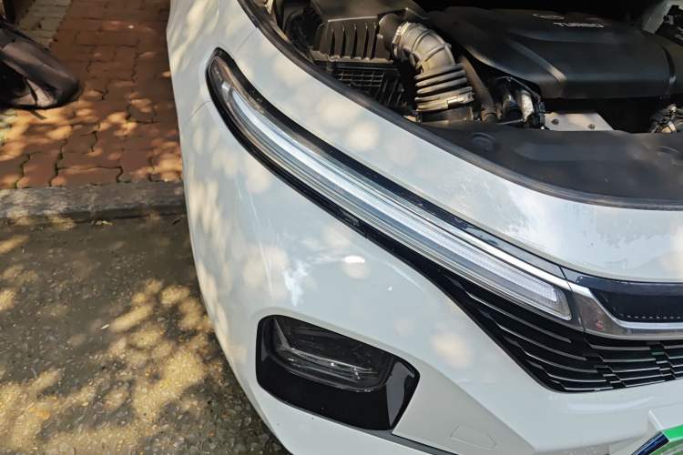 Used Baojun RC-5 2020 1.5T CVT Smart Shine Prestige Edition Right Front Headlight