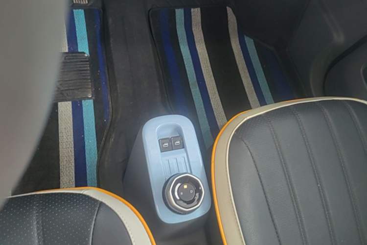 Used Geely Galaxy Panda 2023 Panda Mini 120km Super Cute Bear