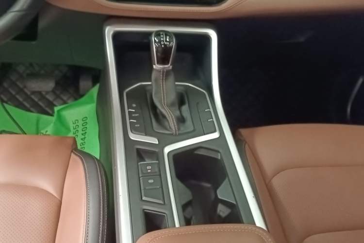 Used Geely Auto Vision X6 2020 1.4T CVT Luxury Edition