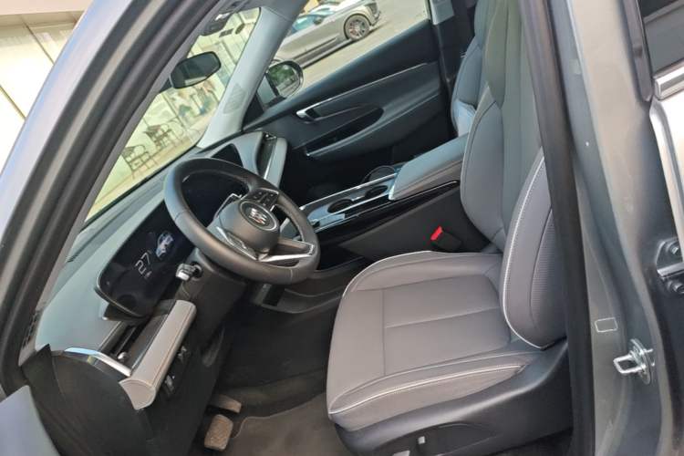 Used Buick E5 2025 Model 620KM Prestige Edition