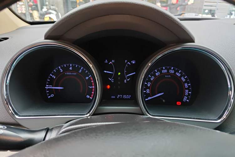 Used Toyota Highlander 2012 2.7L 2WD 5-Seater Elite Edition
