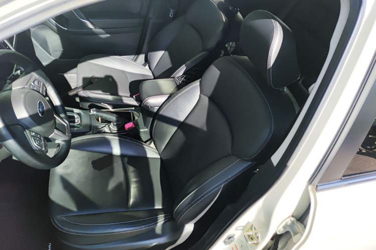 Used Subaru Forester 2016 2.5i Luxury Navigation Edition
